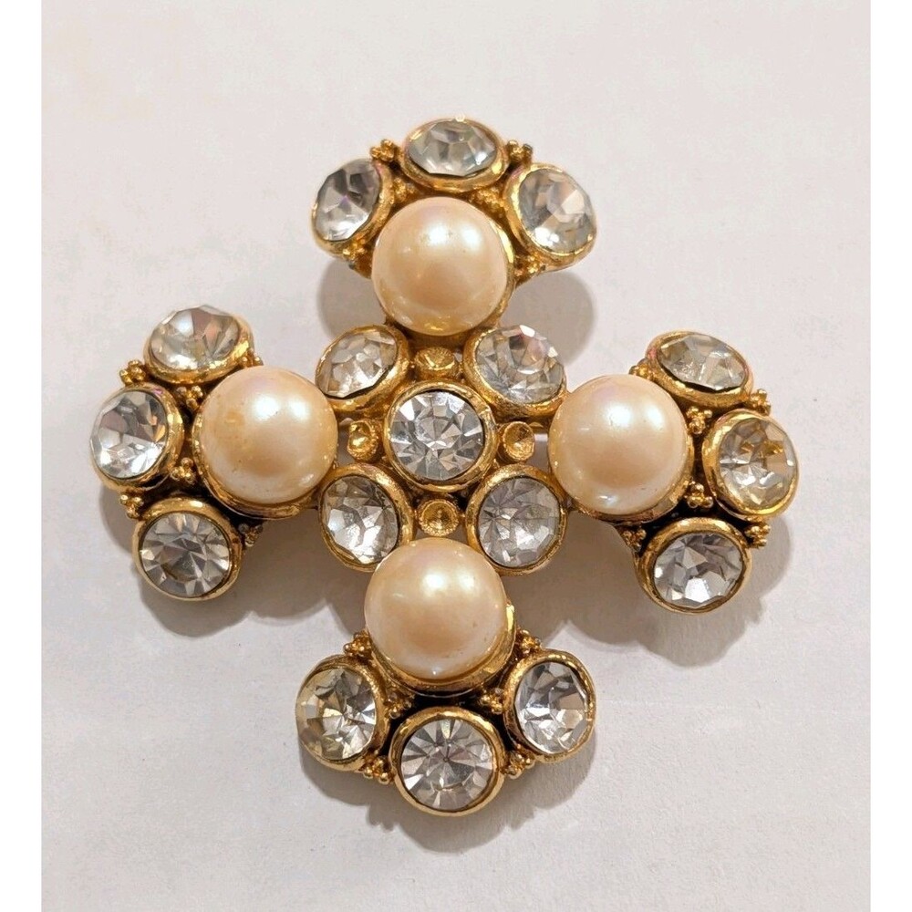 Vintage Faux Pearl Maltese Cross Brooch Crystal Rhinestone Gold Tone Pin